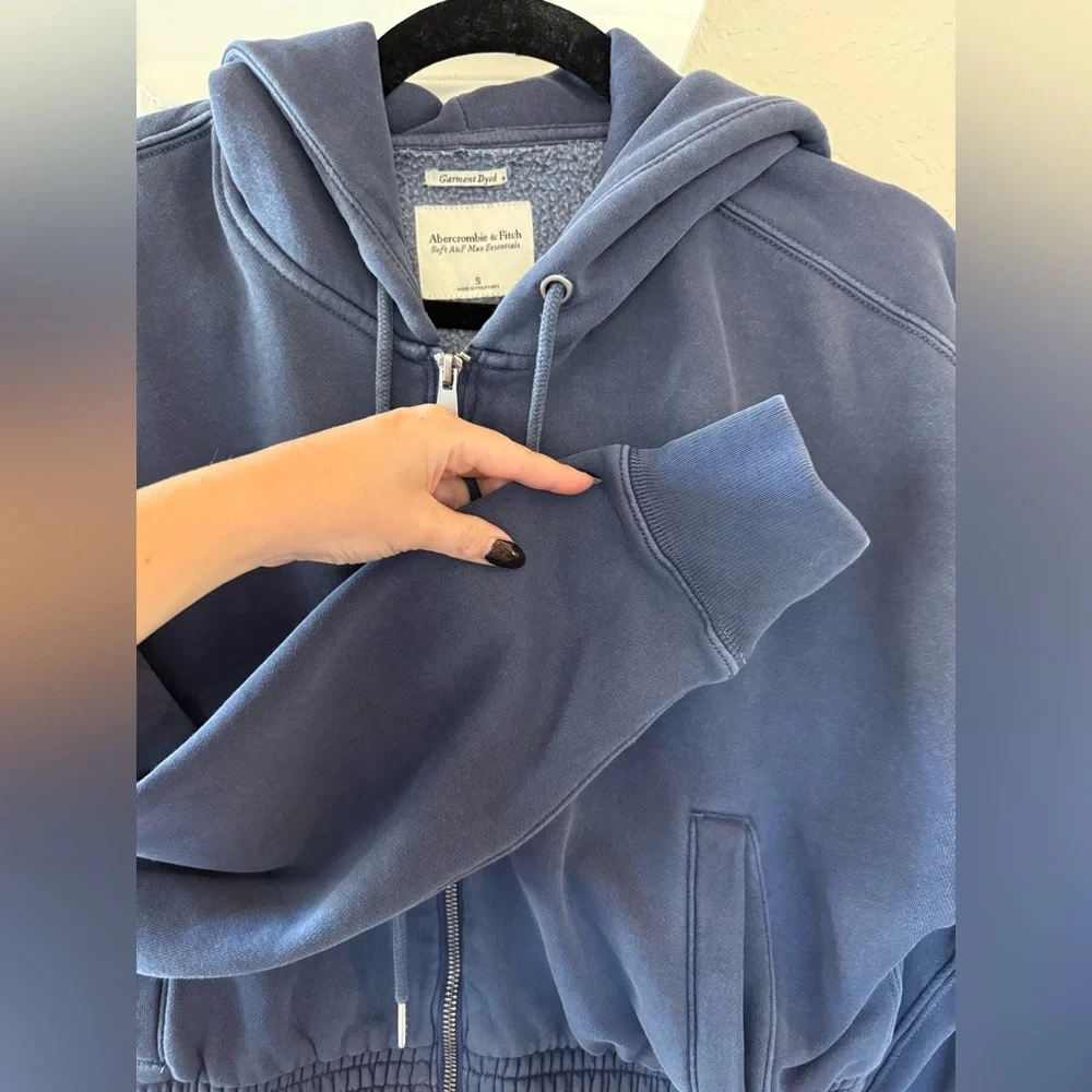 Abercrombie & Fitch Navy Zip-Up Hoodie - Picture 2 of 3